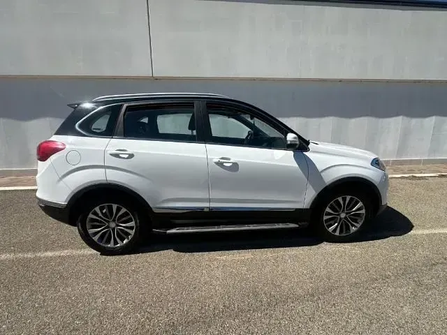 Usata DR DR6 150 CV (110 kW) 2020 Bianco SUV