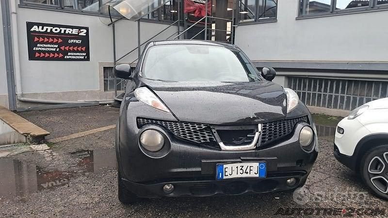 Usata Nissan Juke Tekna 110 CV (80 kW) 2011 Nero SUV