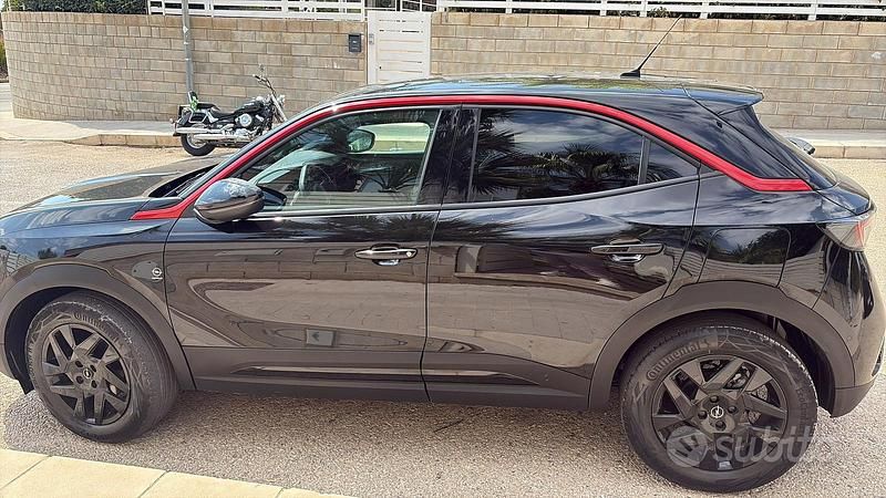 Usata Opel Mokka 101 CV (74 kW) 2023 Nero SUV