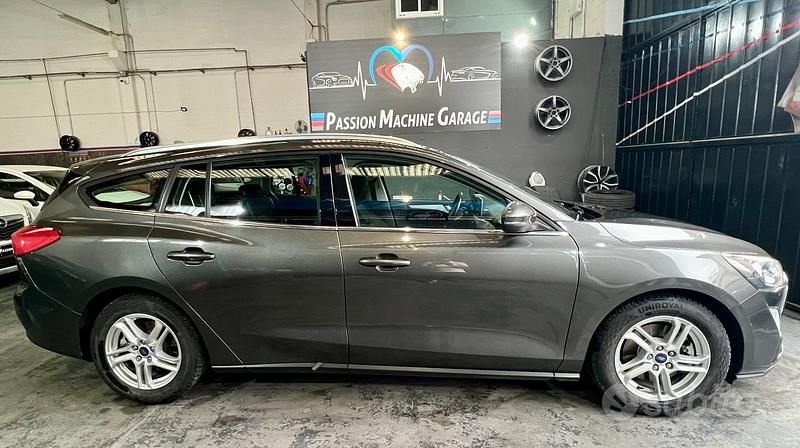 Usata Ford Focus Business Edition 120 CV (88 kW) 2020 Grigio Station wagon
