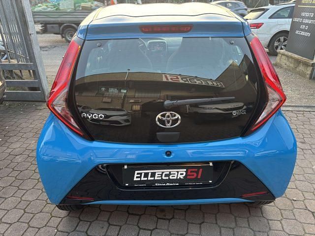 Usata Toyota Aygo Cool 69 CV (50 kW) 2018 Other Utilitaria