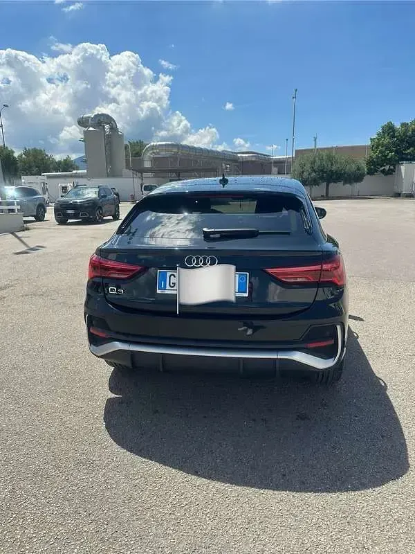 Usata Audi Q3 Sportback S-Line 150 CV (110 kW) 2022 SUV