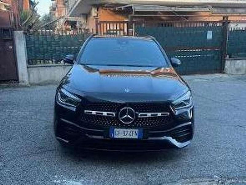 Usata Mercedes GLA200 Premium 150 CV (110 kW) 2021 Nero SUV