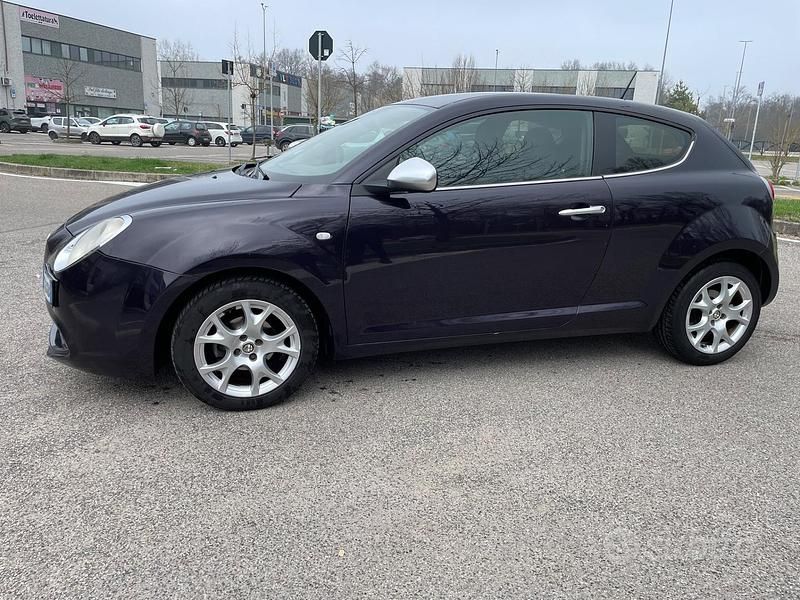 Usata Alfa Romeo MiTo Distinctive 78 CV (57 kW) 2013 Blu Utilitaria
