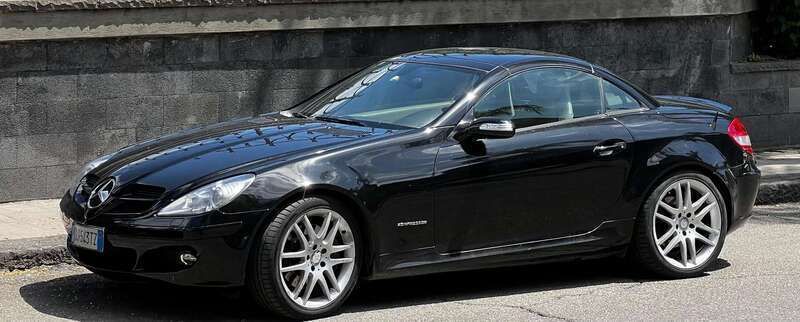 Usata 2007 Mercedes SLK200 AMG line Cabrio | 16.499 € (Cara) - Immagine 1/4