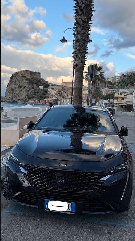 Usata Peugeot 308 GT-line 179 CV (131 kW) 2023 Berlina