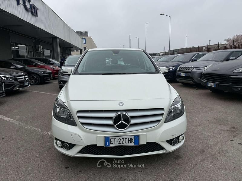Usata Mercedes B180 Executive 109 CV (80 kW) 2013 Bianco Monovolume