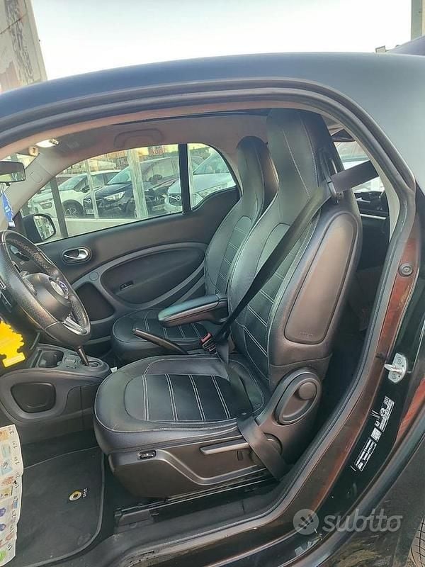 Usata Smart ForTwo Coupé 90 CV (66 kW) 2019 Nero Coupé