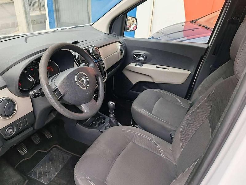 Usata Dacia Lodgy Ambiance 110 CV (80 kW) 2014 Bianco Monovolume