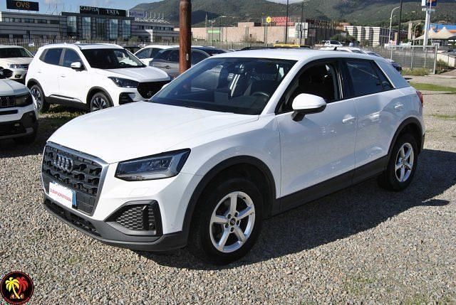 Usata Audi Q2 Business 116 CV (85 kW) 2023 Bianco SUV