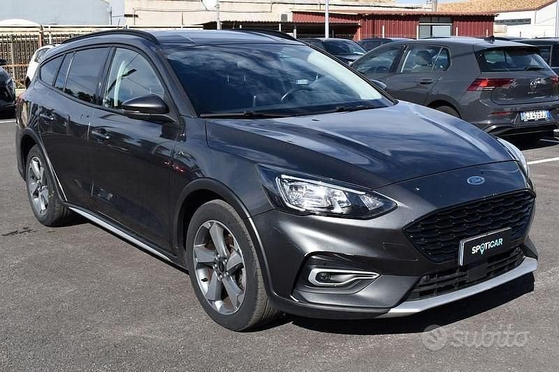 Usata Ford Focus Active 120 CV (88 kW) 2020 Grigio Station wagon