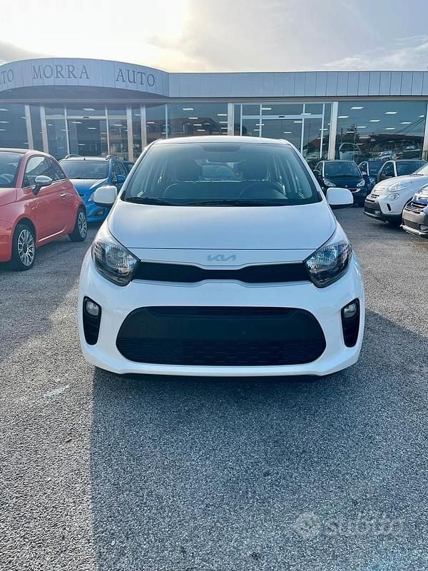 Usado Kia Picanto City 67 CV (49 kW) 2022 Blanco Utilitario