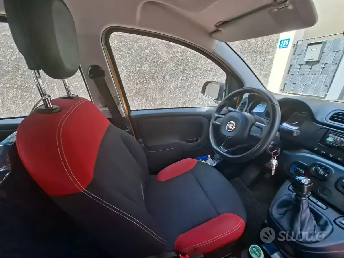 Usata Fiat Panda 69 CV (50 kW) 2018 Utilitaria