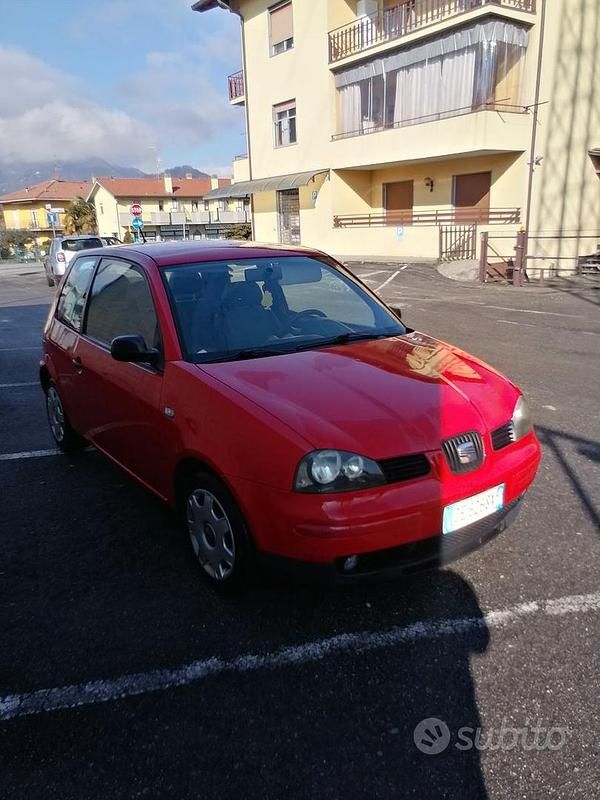 Usata Seat Arosa 50 CV (36 kW) 2003 Rosso Utilitaria