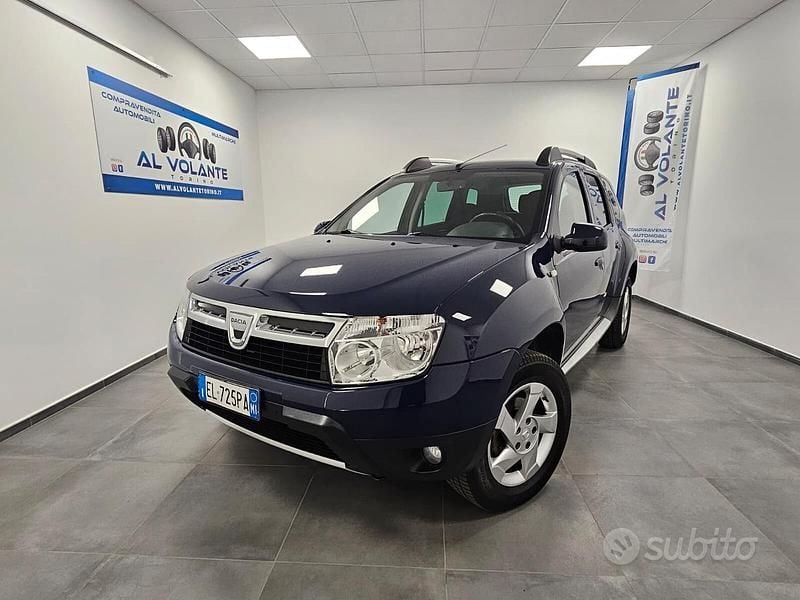 Usata Dacia Duster Lauréate 110 CV (80 kW) 2012 Blu SUV