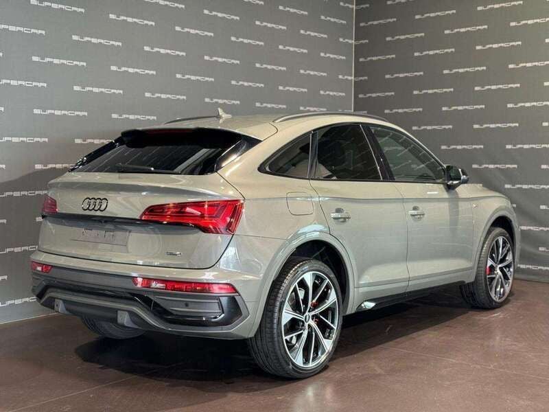 Usata Audi Q5 Design 204 CV (150 kW) 2024 Grigio cronos SUV