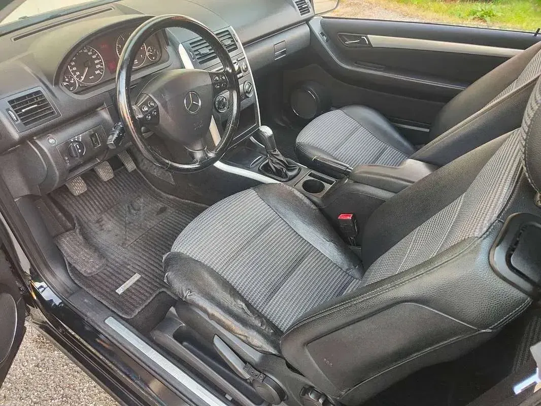 Usata Mercedes A150 95 CV (69 kW) 2005 Nero Berlina