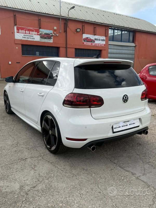 Bianco Usata 2011 VW Golf VI GT Due volumi | 11.000 € - Immagine 1/4