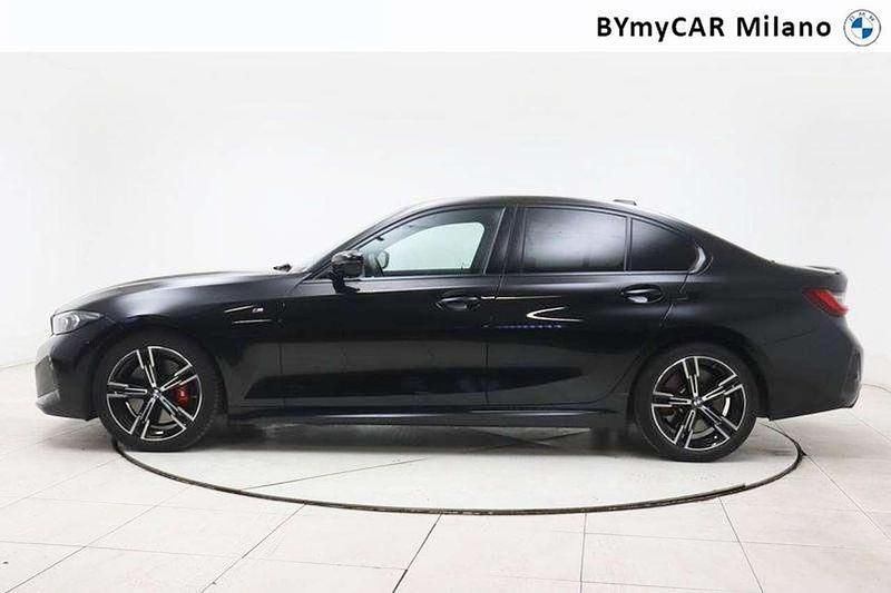 Usata BMW 320 M Sport 190 CV (139 kW) 2025 Skyscraper grey metallic Berlina