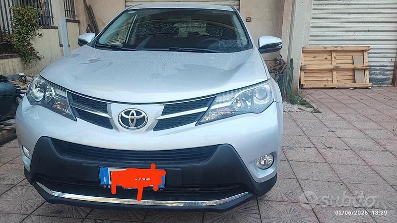 Usata Toyota RAV4 2013 Grigio SUV