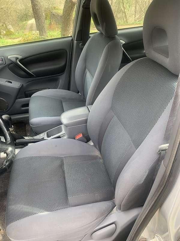 Usata Toyota RAV4 Sol 150 CV (110 kW) 2001 SUV