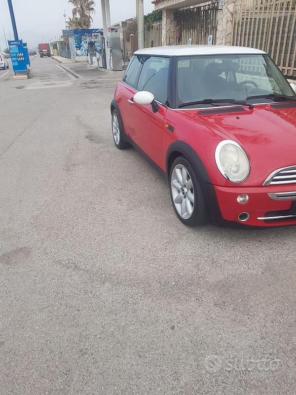 Usata Mini Cooper Coupé 115 CV (84 kW) 2006 Rosso Coupé