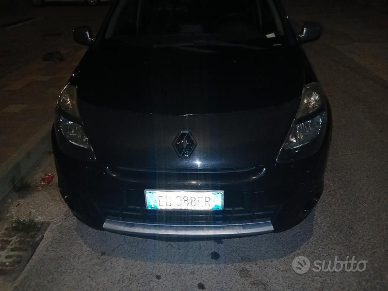 Usata Renault Clio II 2010 Nero Berlina