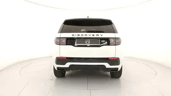 Usata Land Rover Discovery Sport Urban Edition 204 CV (150 kW) 2022 Bianco SUV