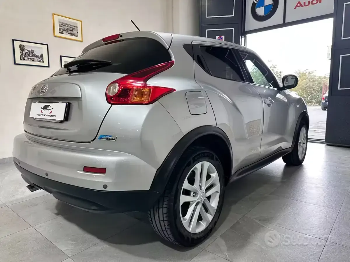 Usata Nissan Juke Acenta 110 CV (80 kW) 2012 Grigio SUV