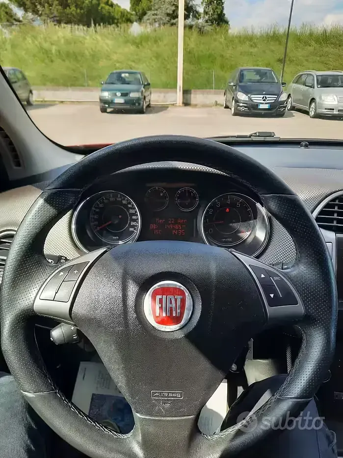 Usata Fiat Bravo Dynamic 120 CV (88 kW) 2010 Rosso Utilitaria