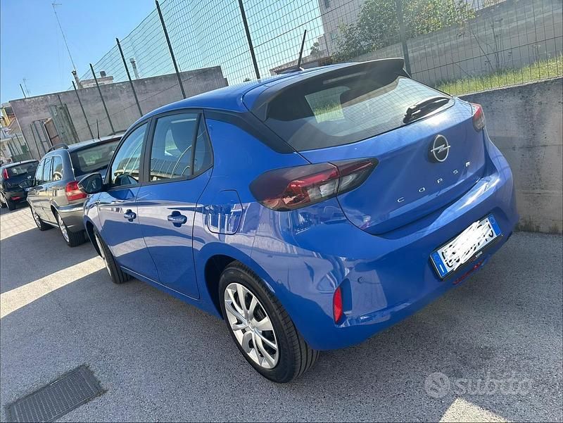 Usata Opel Corsa 75 CV (55 kW) 2024 Blu Utilitaria