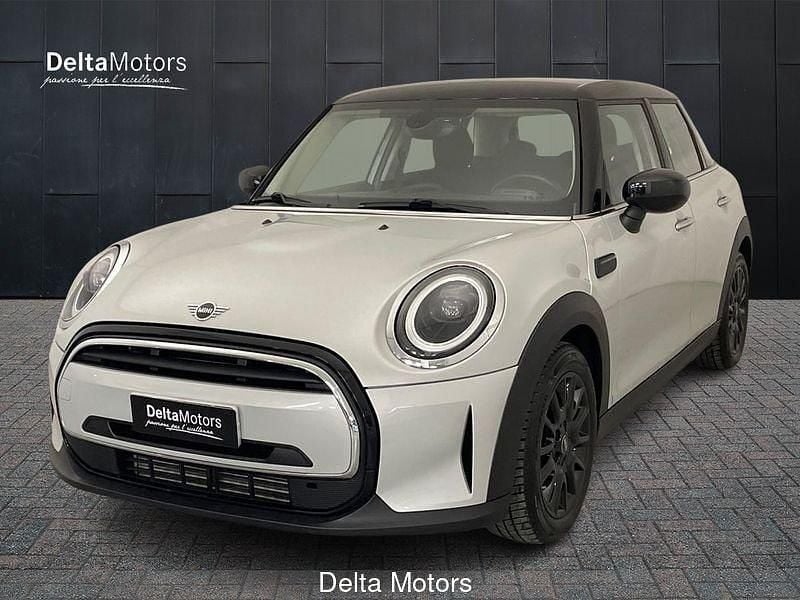 Usado Mini Cooper Classic 136 HP (100 kW) 2022 Citadino