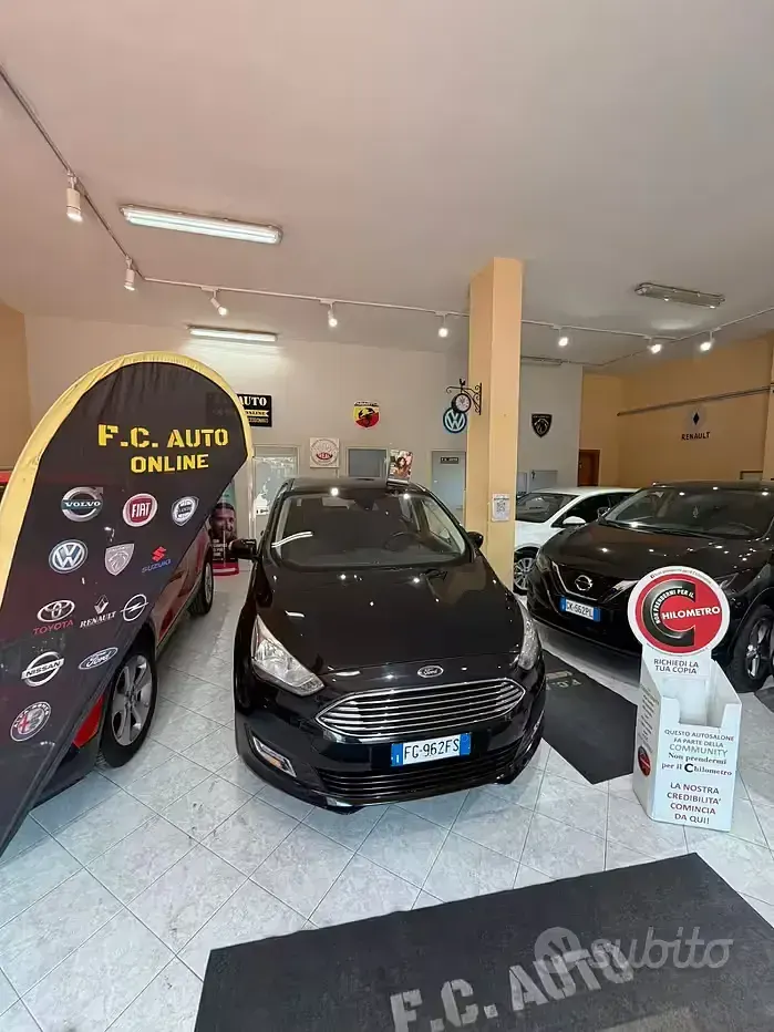 Usata Ford C-MAX Titanium 120 CV (88 kW) 2017 Nero Monovolume