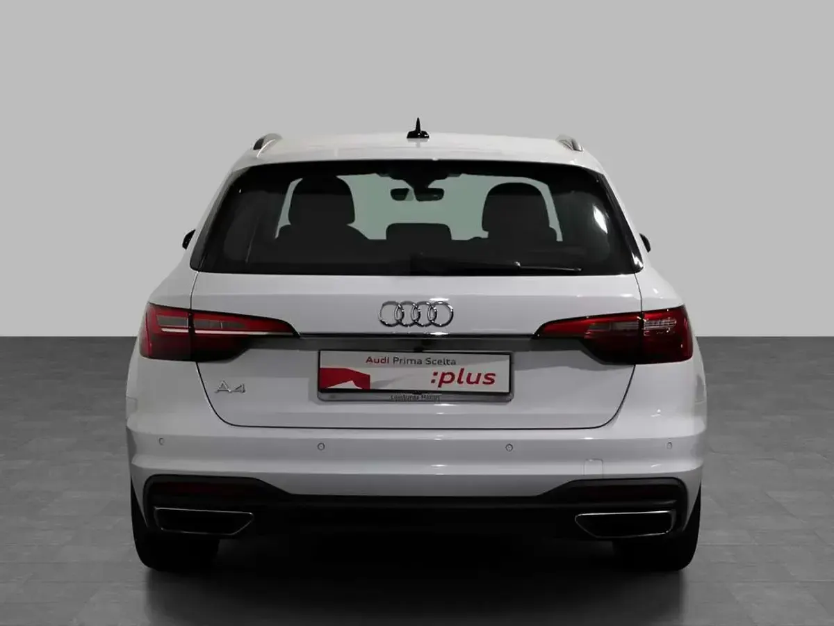Usata Audi A4 Business 136 CV (100 kW) 2024 Bianco arkona Station wagon