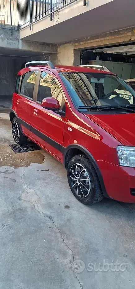 Usata Fiat Panda 60 CV (44 kW) 2010 Rosso Utilitaria