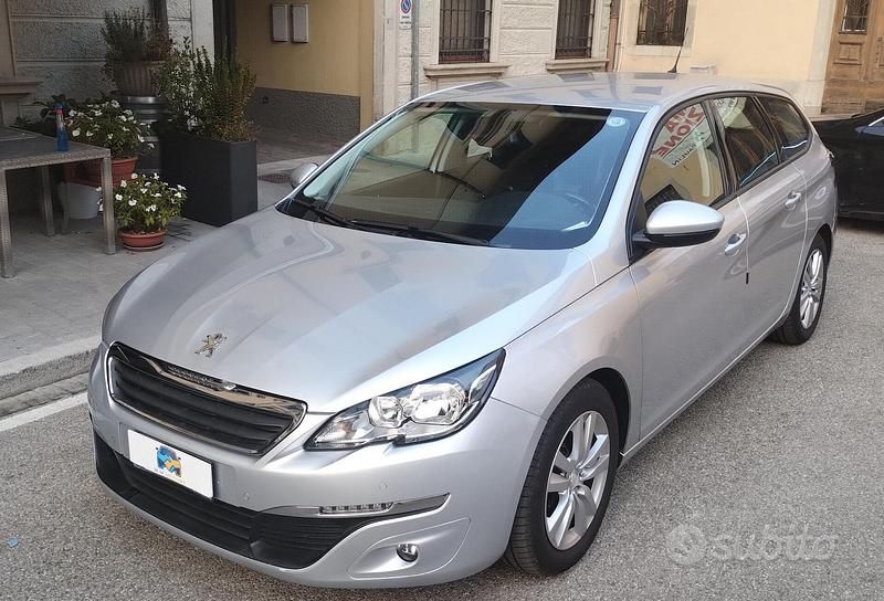 Grigio Usata 2016 Peugeot 308 Business-Line Station wagon | 6800 € (Buon prezzo) - Immagine 1/4