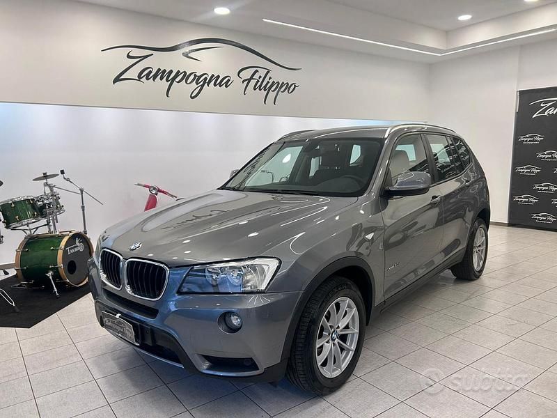 Usata BMW 120 183 CV (134 kW) 2012 Grigio Utilitaria