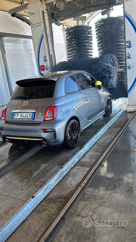 Usata Abarth 595 165 CV (121 kW) 2018 Grigio Berlina