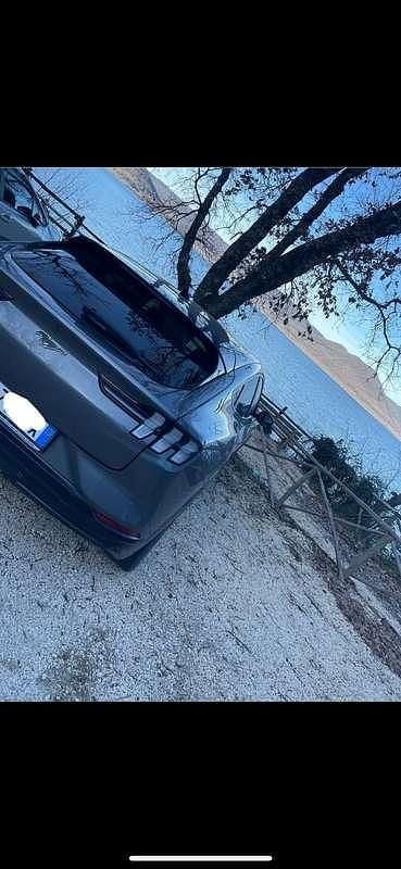 Usata Ford Mustang Mach-E Extended Range 258 kW (351 CV) 2021 Grigio SUV