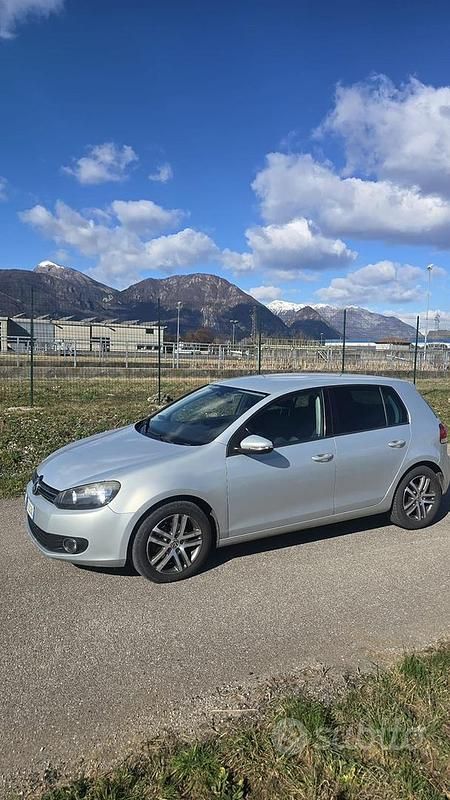Usata VW Golf VI 110 CV (80 kW) 2009 Grigio Utilitaria