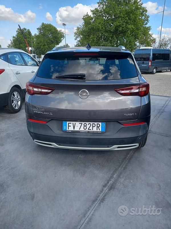Begagnad Opel Grandland X 131 HK (96 kW) 2019 Grå SUV