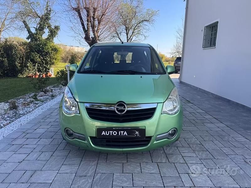 Usata Opel Agila Enjoy 86 CV (63 kW) 2008 Verde Utilitaria