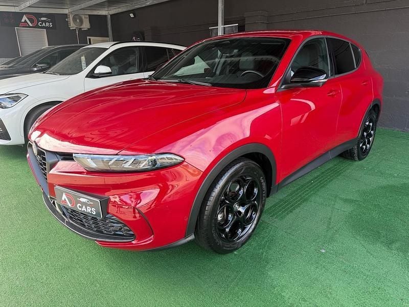 Rosso Usata 2023 Alfa Romeo Tonale Sprint SUV | 23.499 € (Super prezzo) - Immagine 1/4