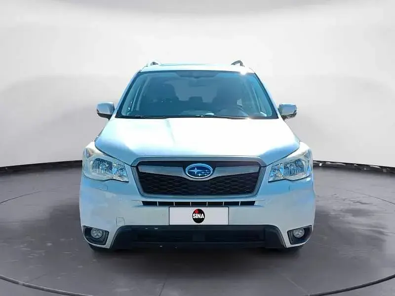Usata Subaru Forester 147 CV (108 kW) 2014 Bianco SUV
