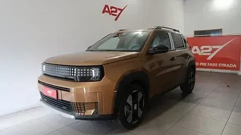 Nuova Fiat Grande Panda La Prima 110 CV (80 kW) 2025 Bronzo Utilitaria