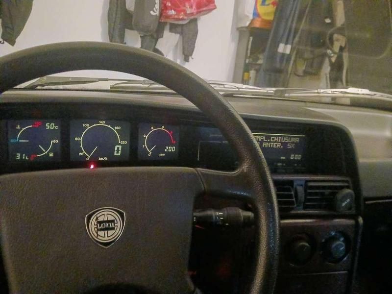 Usata Lancia Dedra 117 CV (86 kW) 1990 Berlina