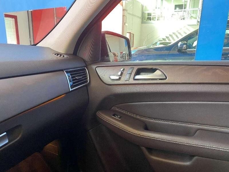 Usata Mercedes GLE250 Premium 204 CV (150 kW) 2017 Beige SUV