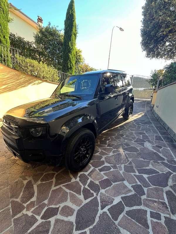 Usata Land Rover Defender SE 200 CV (147 kW) 2022 Nero SUV
