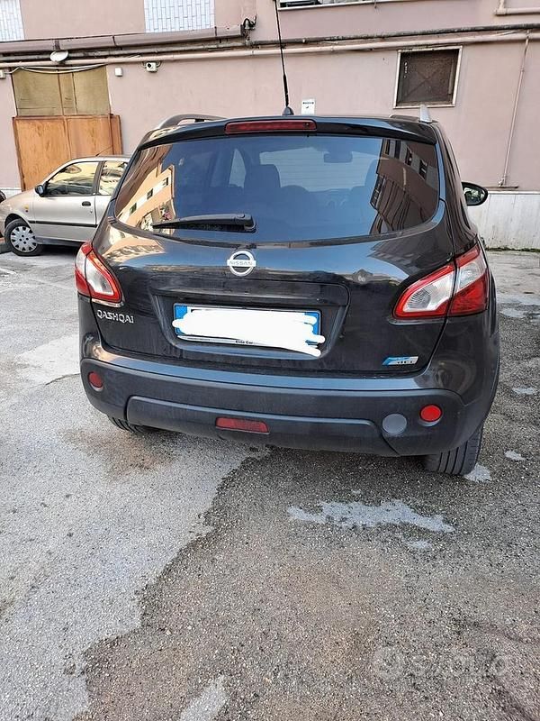 Usata Nissan Qashqai 115 CV (84 kW) 2010 Nero SUV