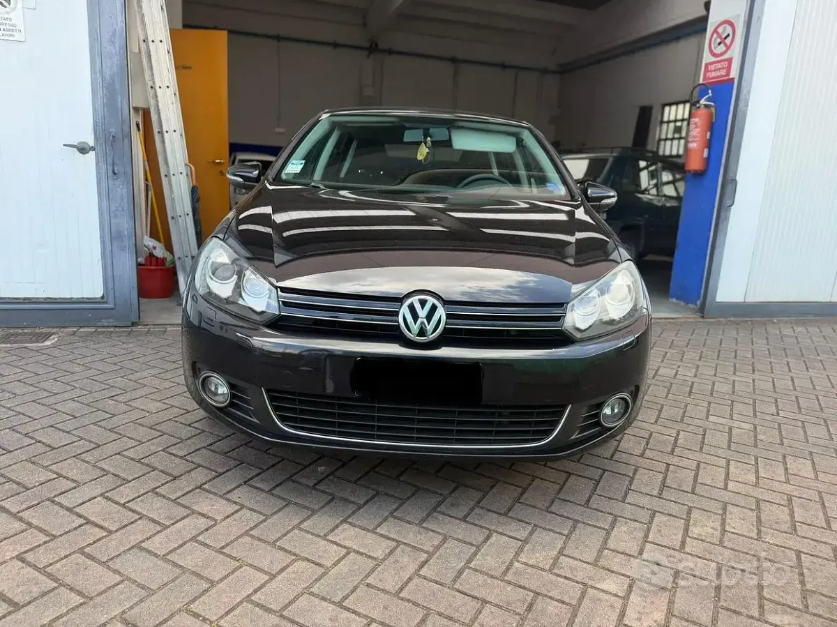 Usata VW Golf VII Highline 105 CV (77 kW) 2012 Nero Berlina